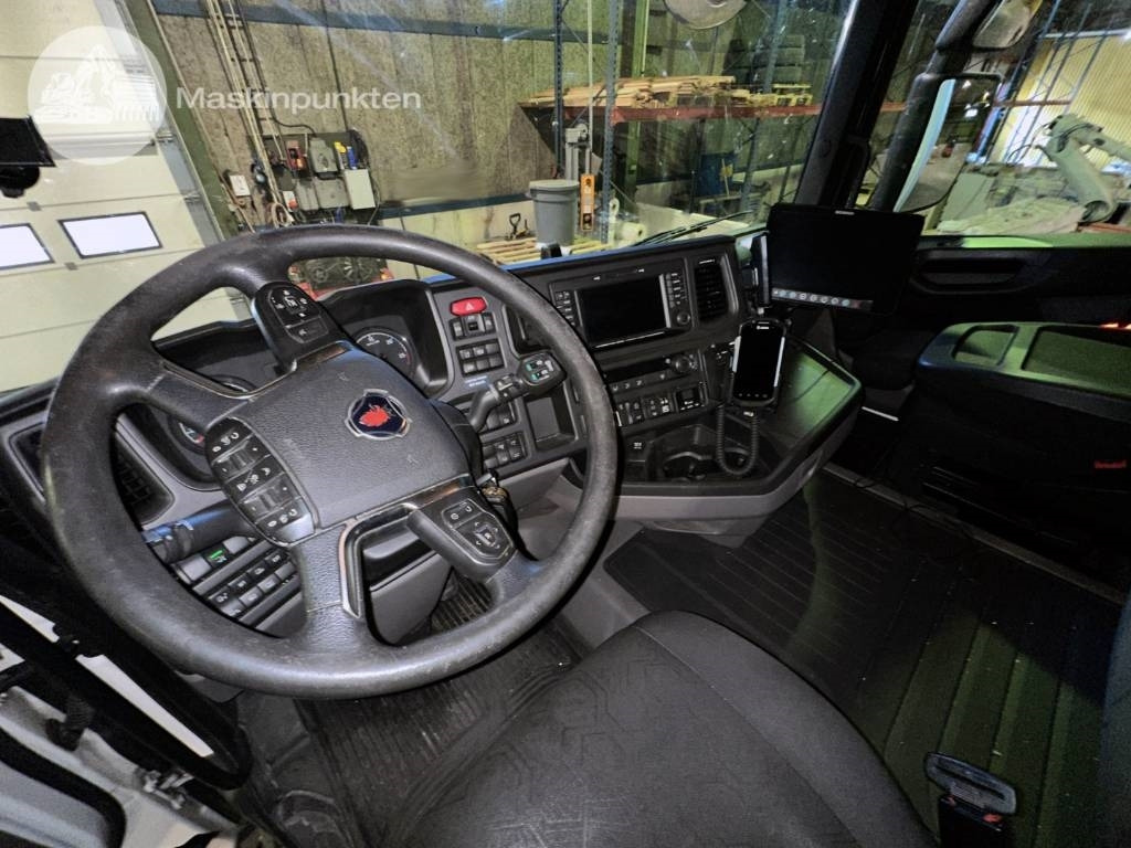 Camión caja cerrada Scania R 450: foto 18