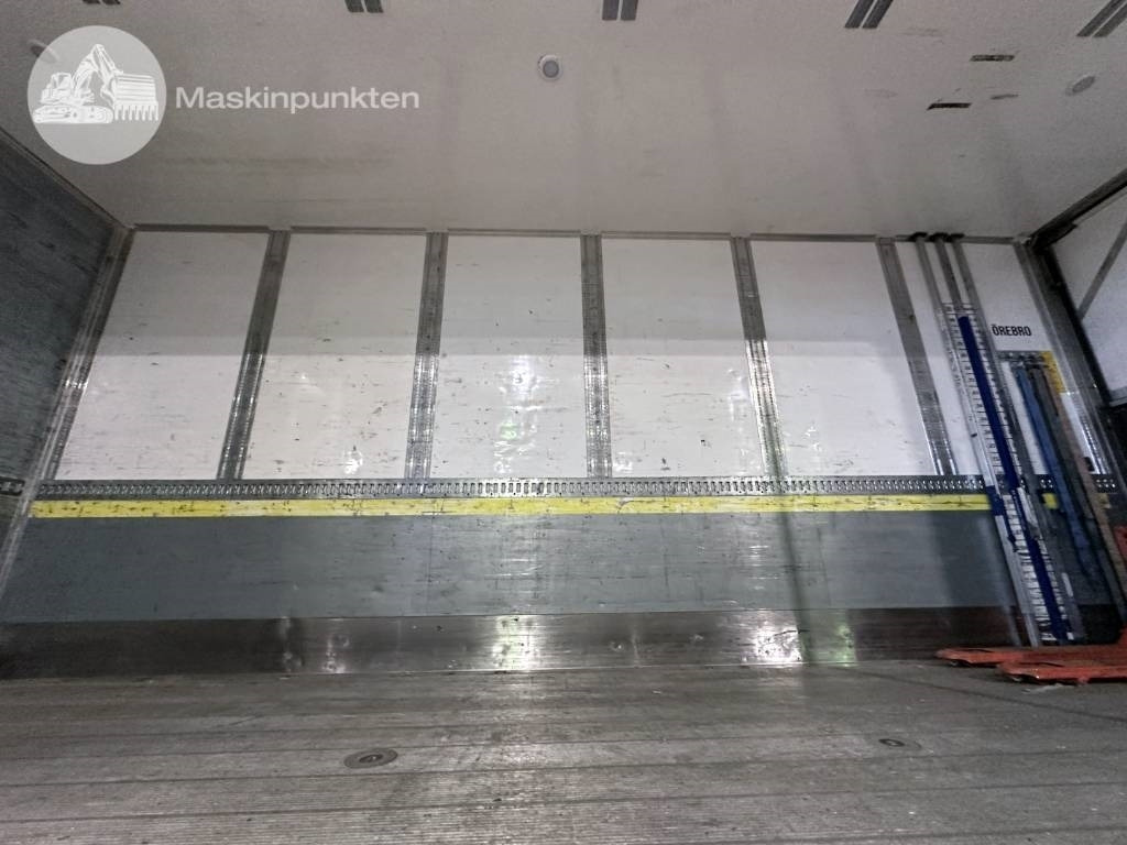 Camión caja cerrada Scania R 450: foto 48