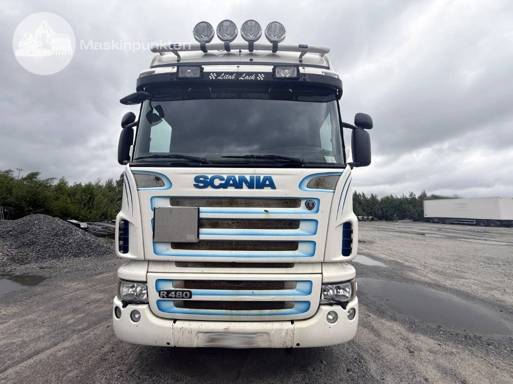 Scania R 480 LB - Camión caja cerrada: foto 2 Scania R 480 LB - Camión caja cerrada: foto 2