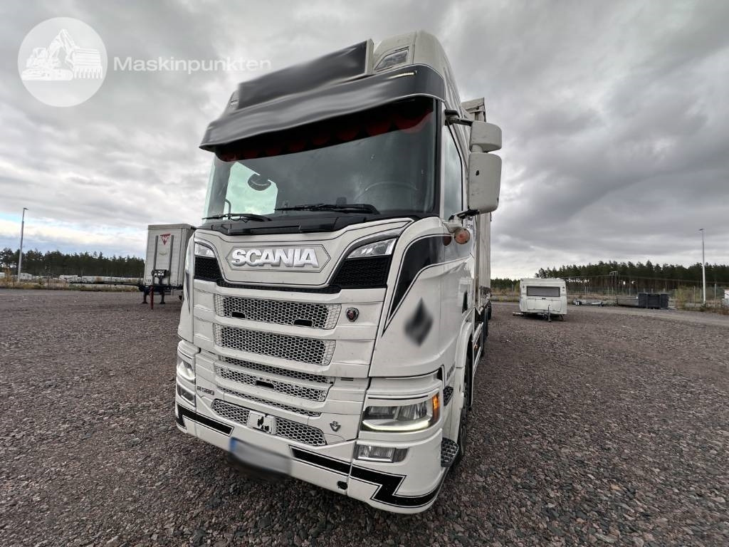 Scania R 580 - Camión portacontenedore/ Intercambiable: foto 3 Scania R 580 - Camión portacontenedore/ Intercambiable: foto 3