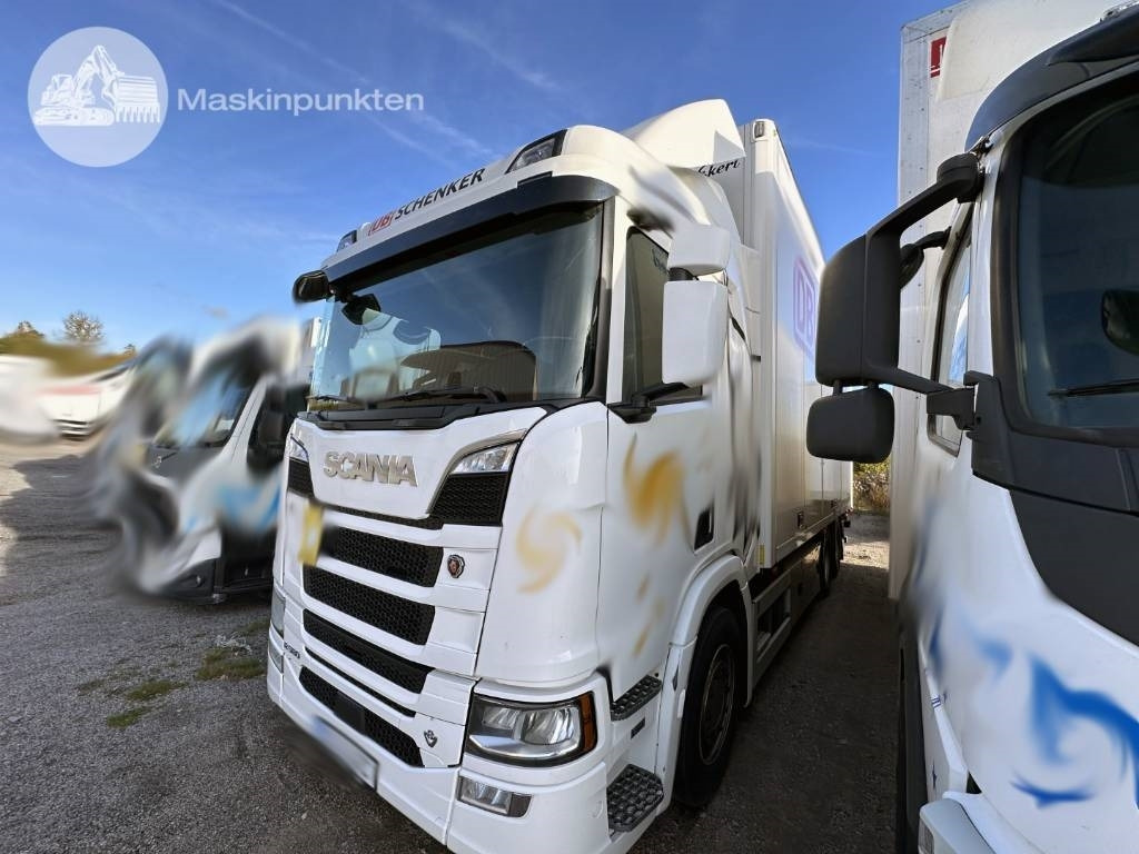 Scania R 580 - Camión caja cerrada: foto 4 Scania R 580 - Camión caja cerrada: foto 4