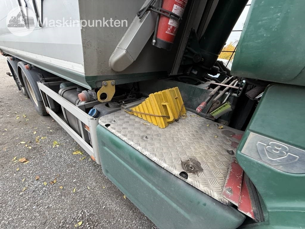 Camión volquete Scania R 580: foto 35 Camión volquete Scania R 580: foto 35