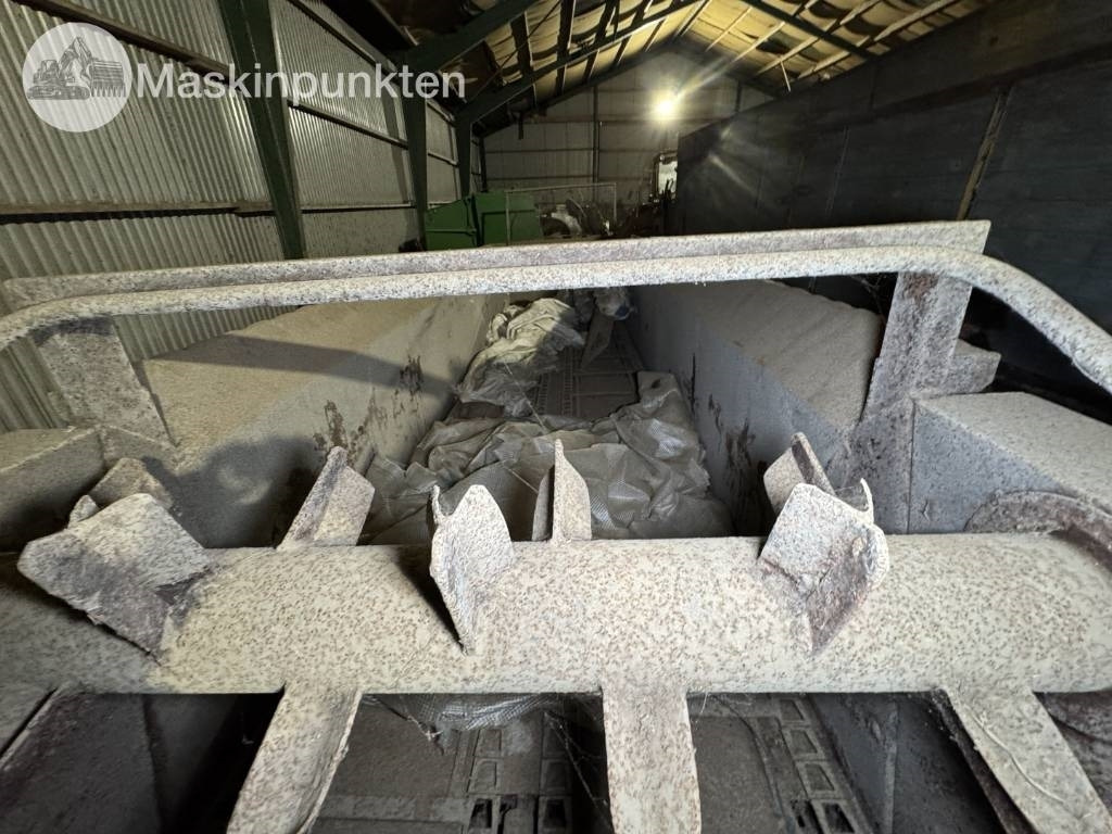 Videbaek 900 Gödselspridare - Inyector de purín: foto 4 Videbaek 900 Gödselspridare - Inyector de purín: foto 4