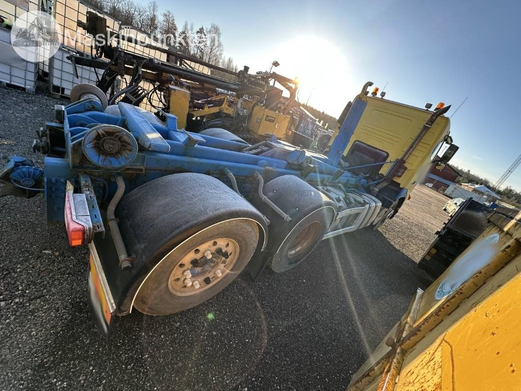 Volvo FH 12 - Camión multibasculante: foto 4 Volvo FH 12 - Camión multibasculante: foto 4