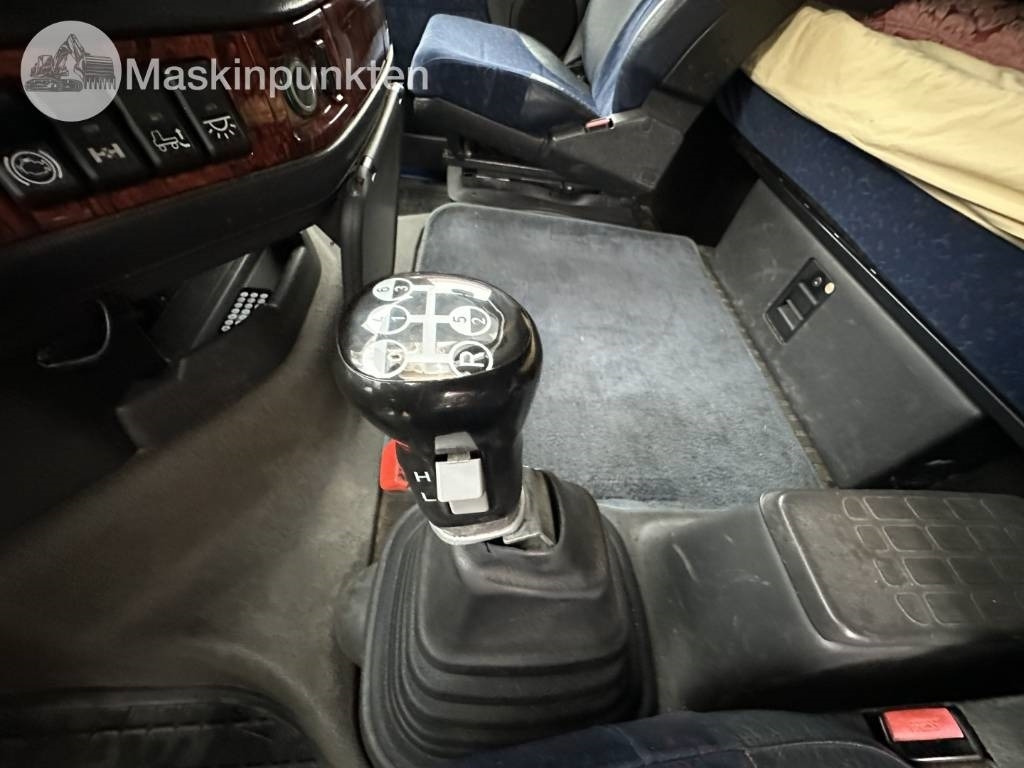 Leasing de Volvo FH 12  Volvo FH 12: foto 19