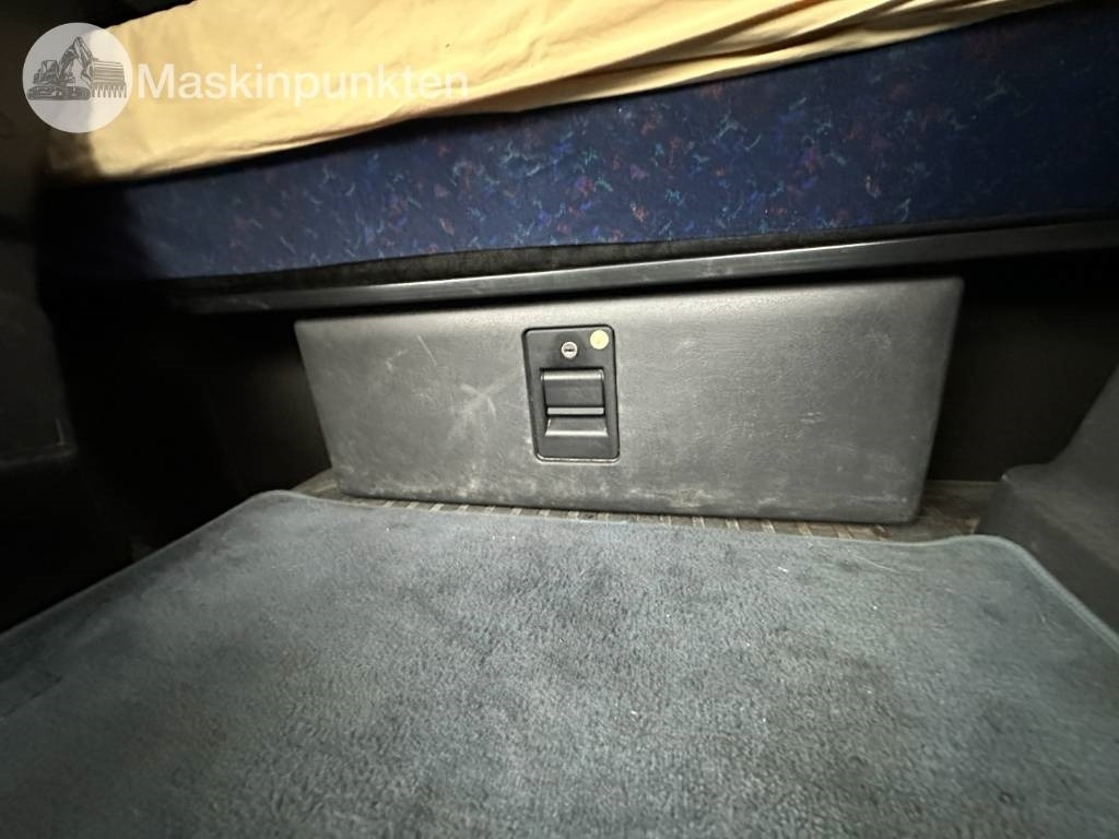 Leasing de Volvo FH 12  Volvo FH 12: foto 32