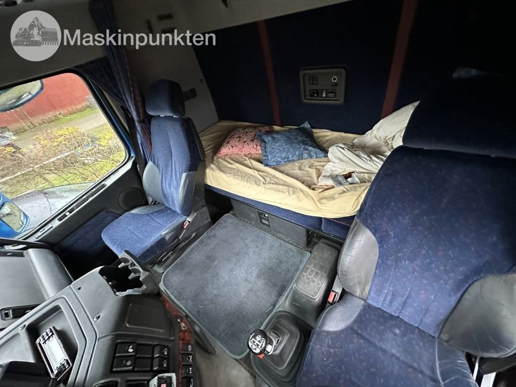 Leasing de Volvo FH 12  Volvo FH 12: foto 14