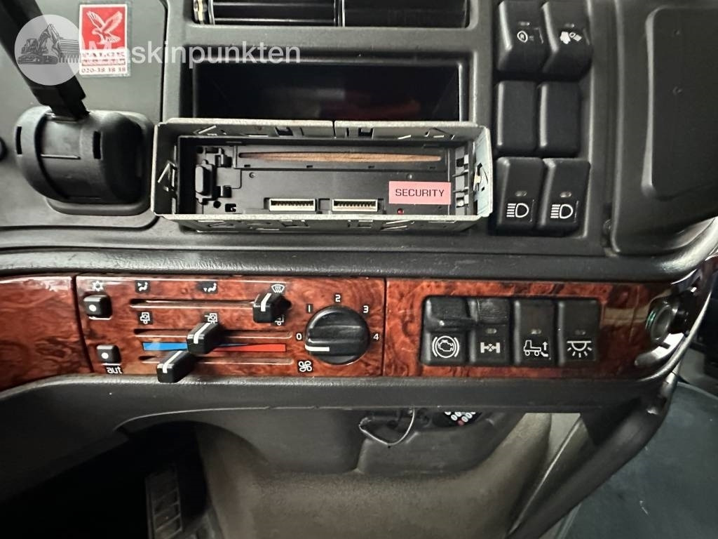 Leasing de Volvo FH 12  Volvo FH 12: foto 29