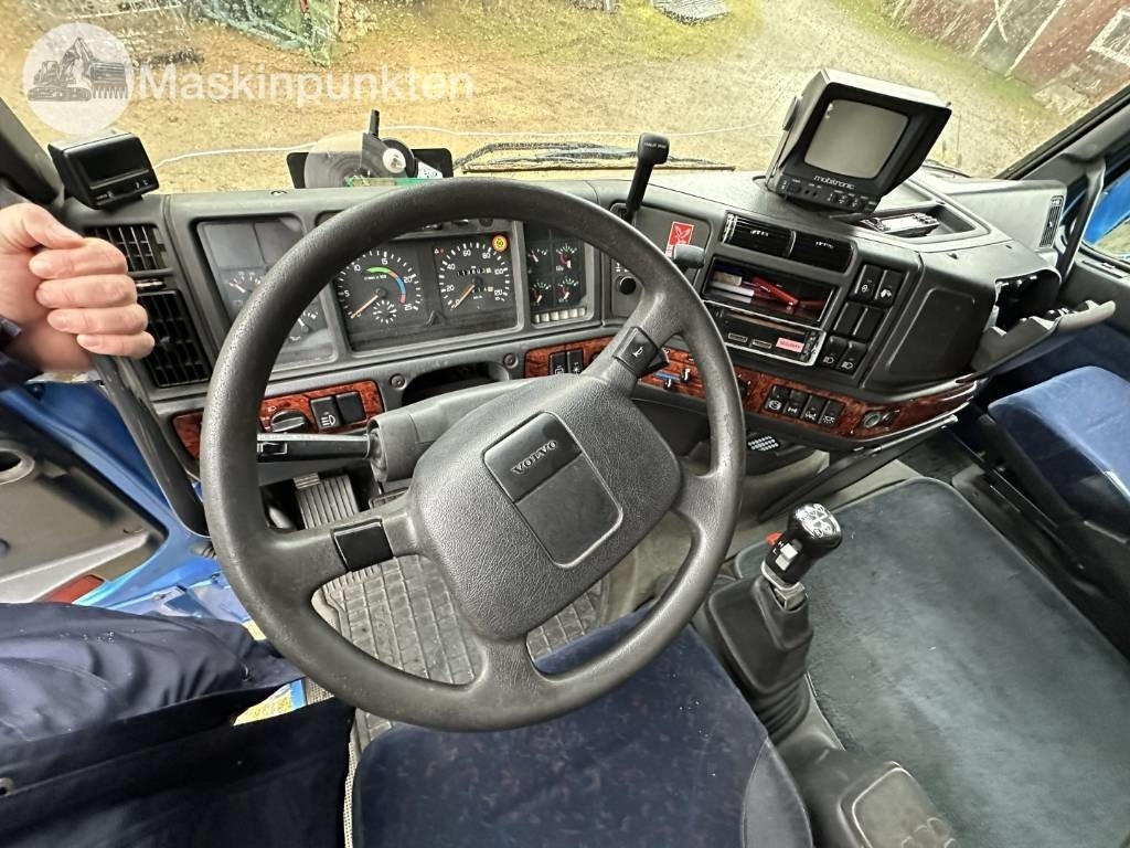 Leasing de Volvo FH 12  Volvo FH 12: foto 18