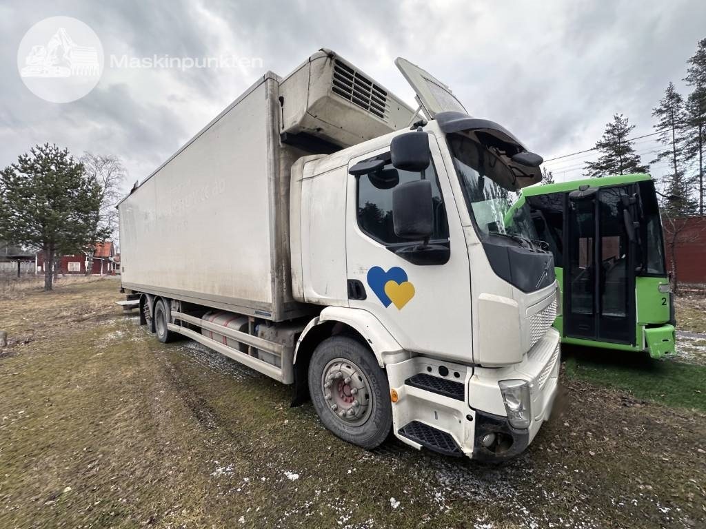 Volvo FL 240 - Camión frigorífico: foto 2 Volvo FL 240 - Camión frigorífico: foto 2