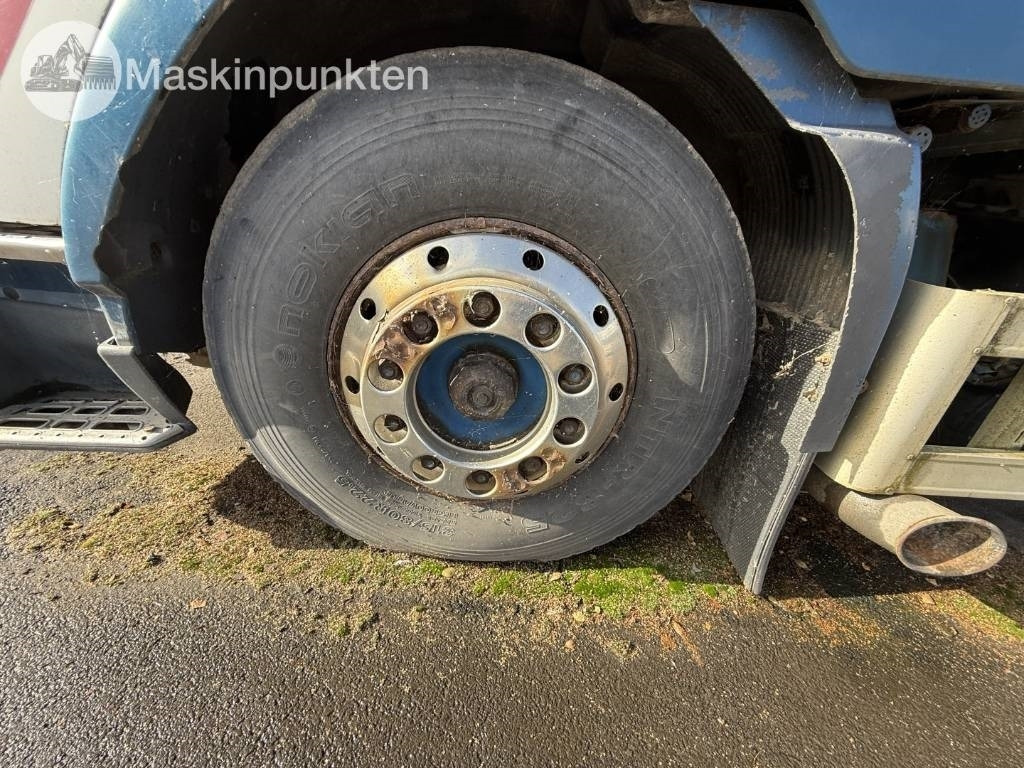 Camión caja cerrada Volvo FM 12: foto 21 Camión caja cerrada Volvo FM 12: foto 21