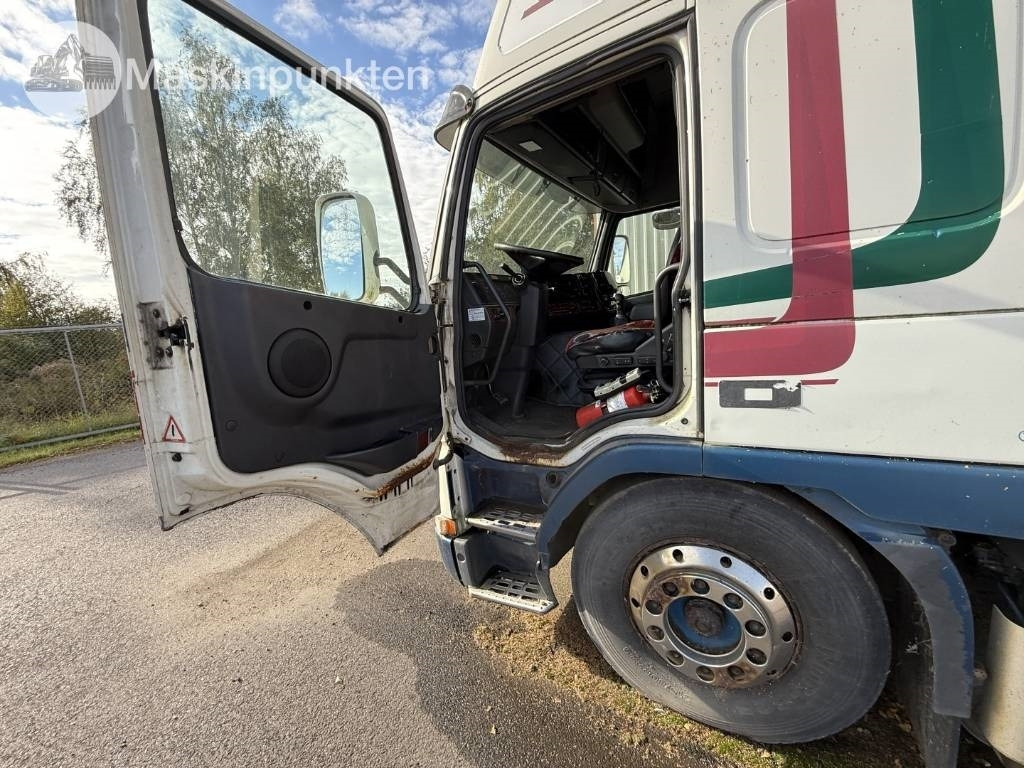 Camión caja cerrada Volvo FM 12: foto 9 Camión caja cerrada Volvo FM 12: foto 9