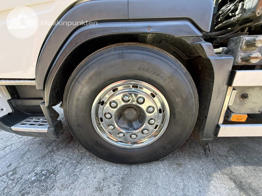 Camión grúa Volvo FM 330: foto 45
