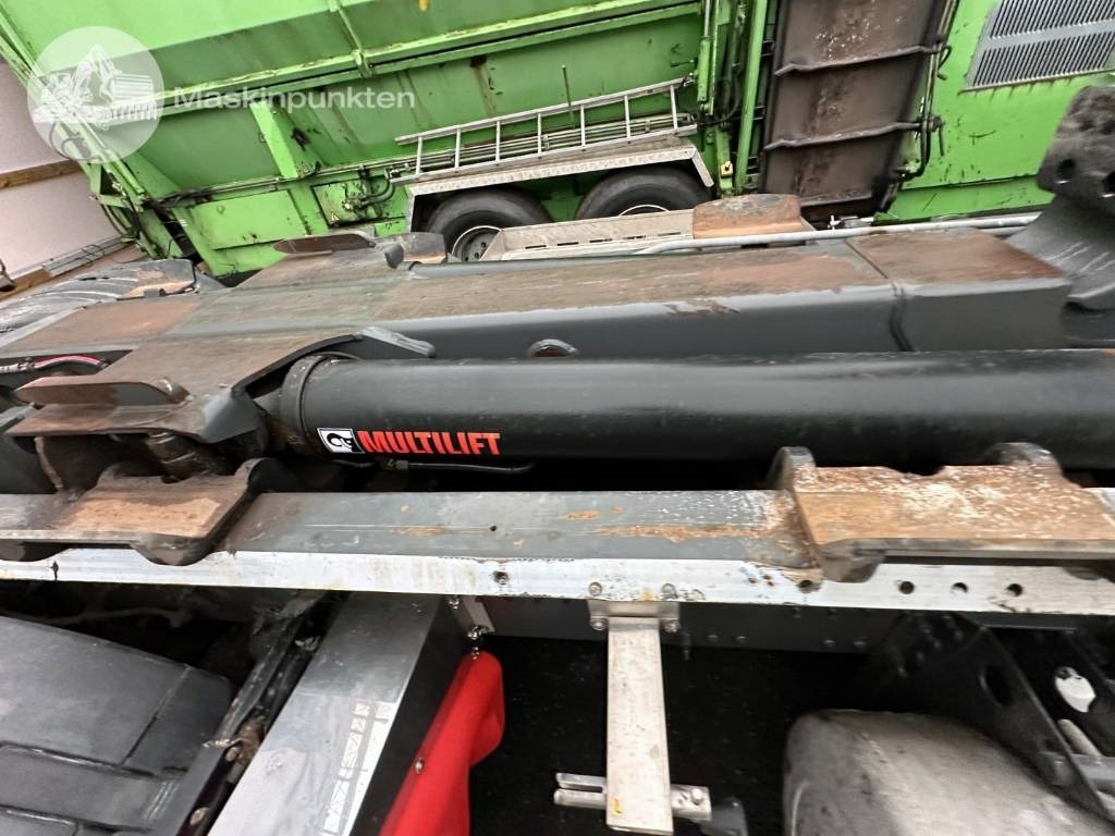 Camión multibasculante Volvo FM 420: foto 24