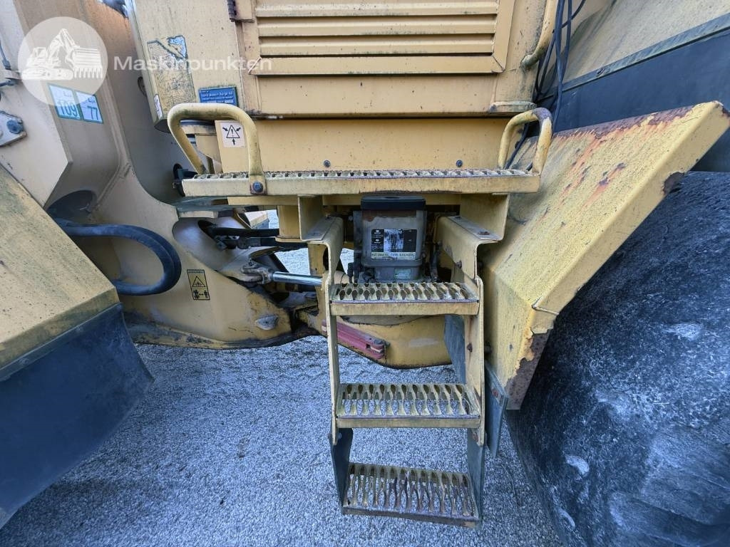 Cargadora de ruedas Volvo L 120 C: foto 8