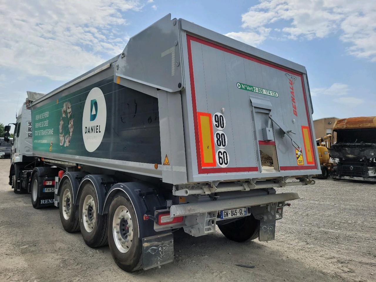 Semirremolque volquete BENALU BENNE C39 3 ESSIEUX: foto 6