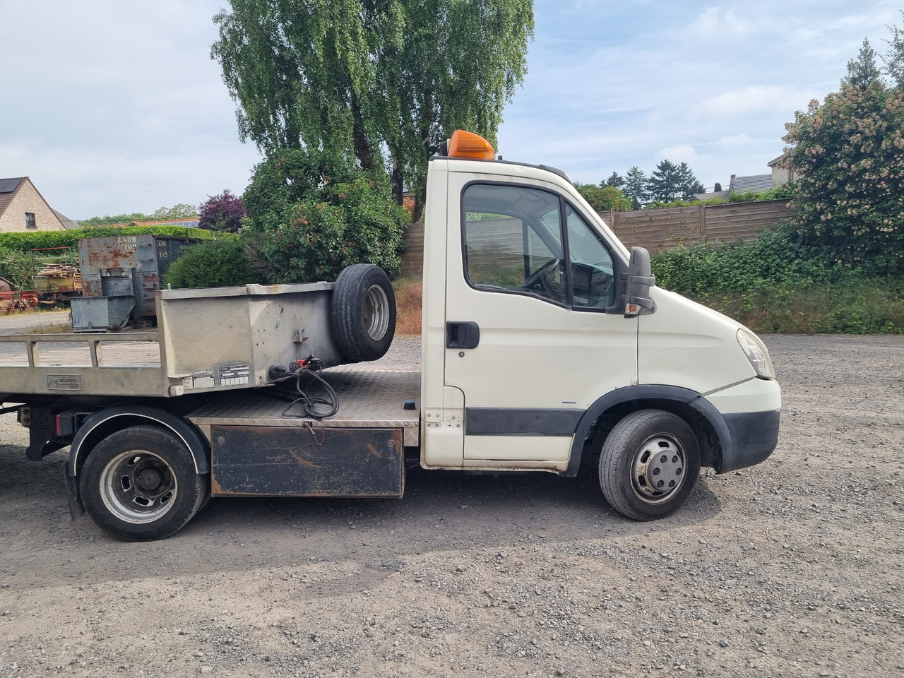 IVECO DAILY 35C18 - Cabeza tractora BE: foto 2 IVECO DAILY 35C18 - Cabeza tractora BE: foto 2