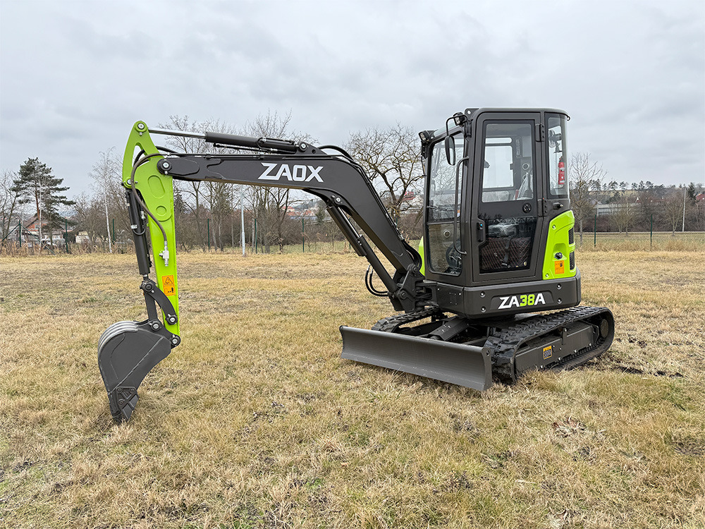 ZAOX ZA38A - Miniexcavadora: foto 1 ZAOX ZA38A - Miniexcavadora: foto 1
