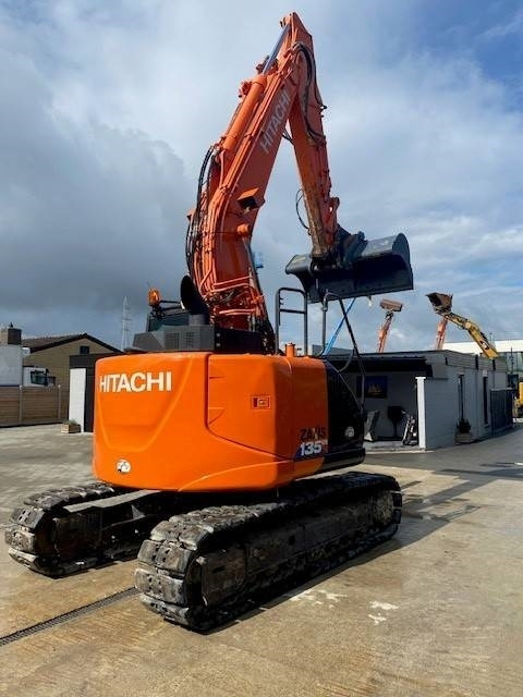 Hitachi ZX 135 US-6 - Excavadora de cadenas: foto 5 Hitachi ZX 135 US-6 - Excavadora de cadenas: foto 5