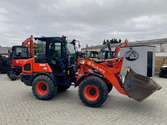 Kubota R 090 - Cargadora de ruedas: foto 4 Kubota R 090 - Cargadora de ruedas: foto 4