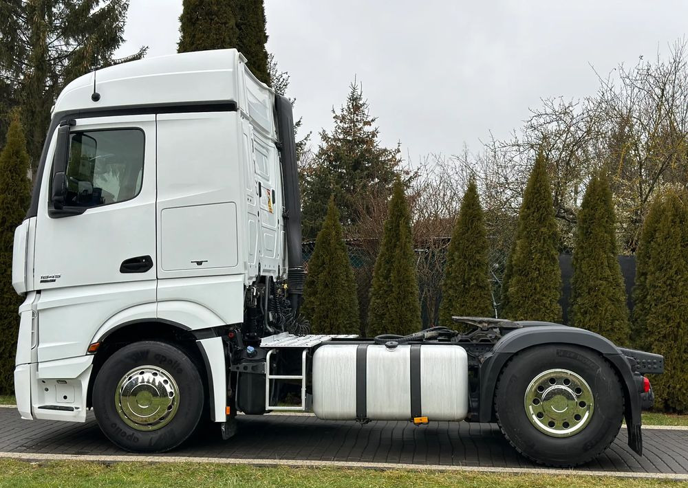 Mercedes-Benz ACTROS 1845 EURO 5 HYDRAILIKA - Cabeza tractora: foto 4 Mercedes-Benz ACTROS 1845 EURO 5 HYDRAILIKA - Cabeza tractora: foto 4