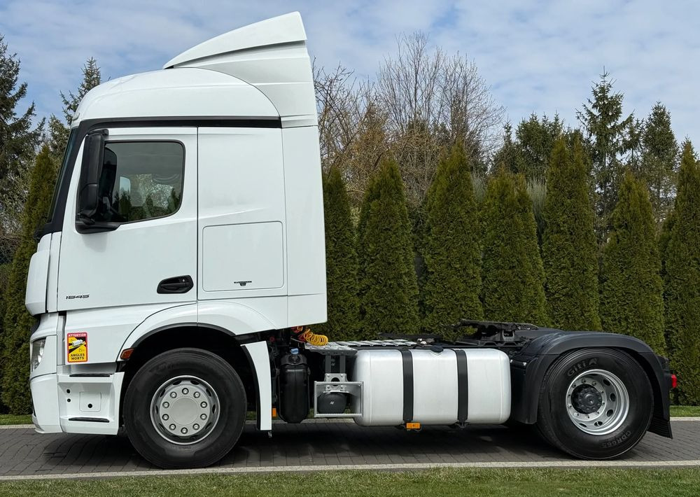 Mercedes-Benz ACTROS 1845 HYDRAULIKA - Cabeza tractora: foto 4 Mercedes-Benz ACTROS 1845 HYDRAULIKA - Cabeza tractora: foto 4