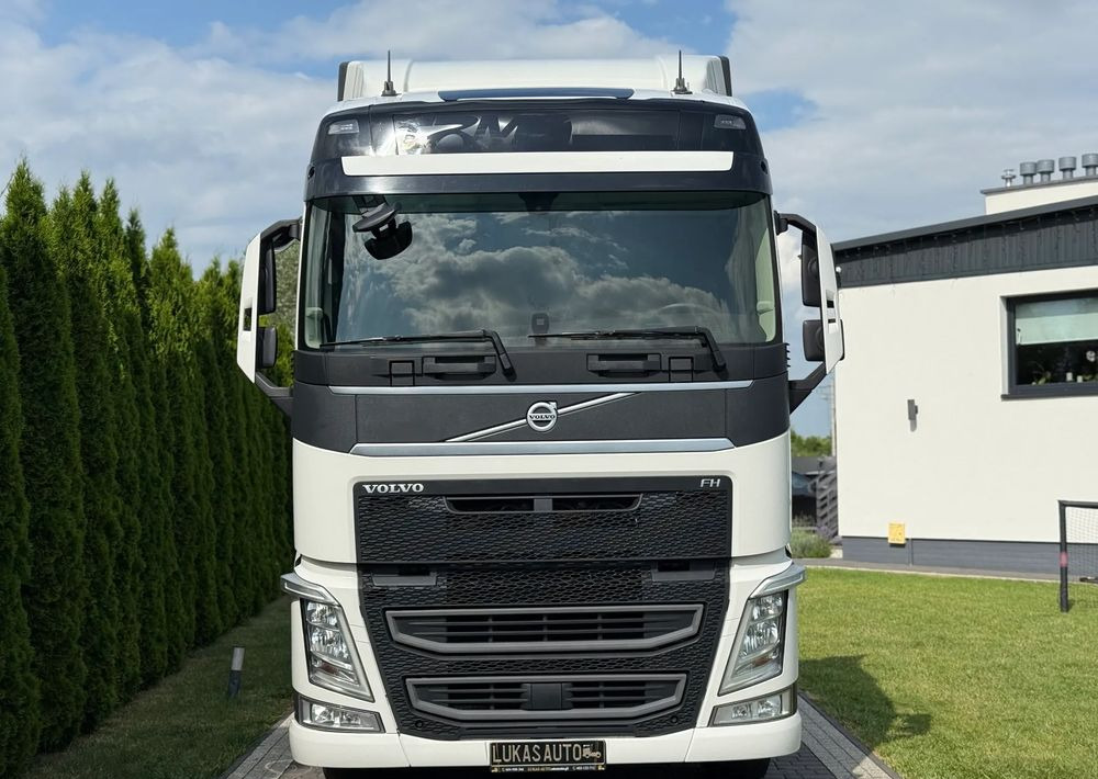 Volvo FH 500 PARK COOL - Cabeza tractora: foto 3 Volvo FH 500 PARK COOL - Cabeza tractora: foto 3