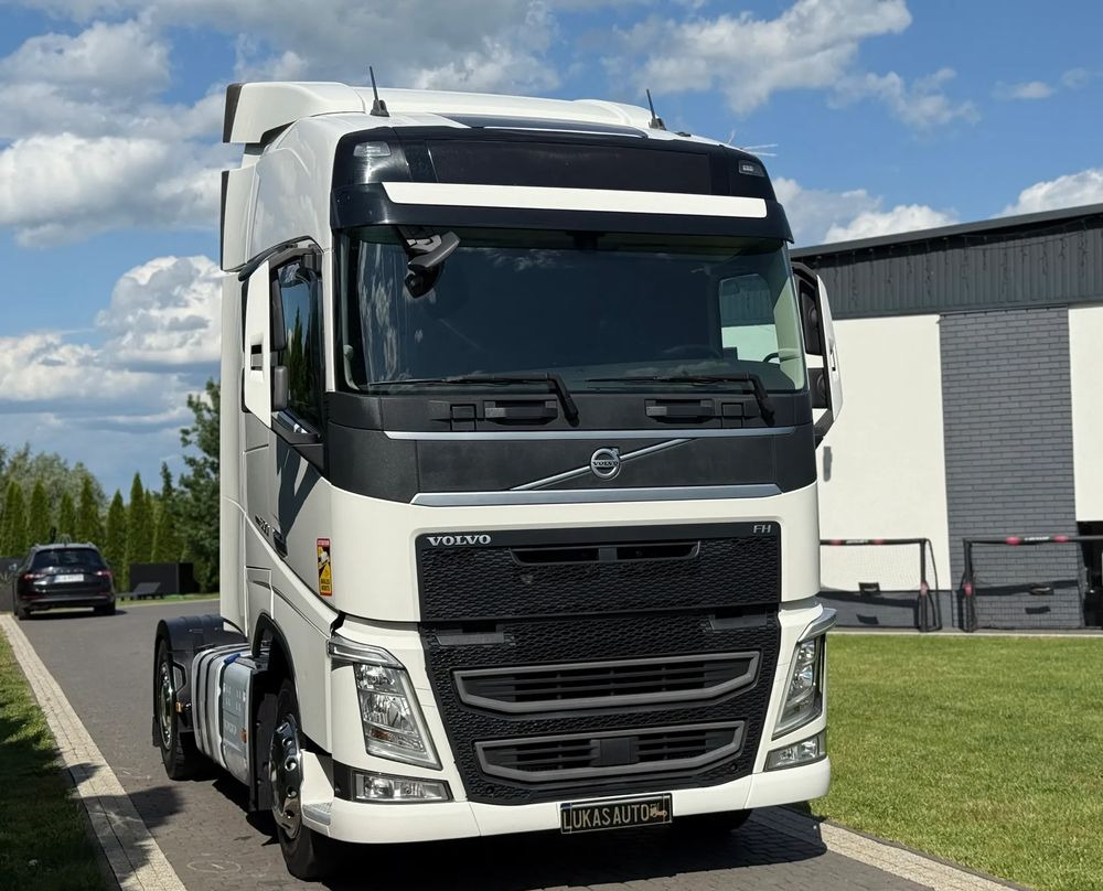 Volvo FH 500 PARK COOL - Cabeza tractora: foto 3 Volvo FH 500 PARK COOL - Cabeza tractora: foto 3