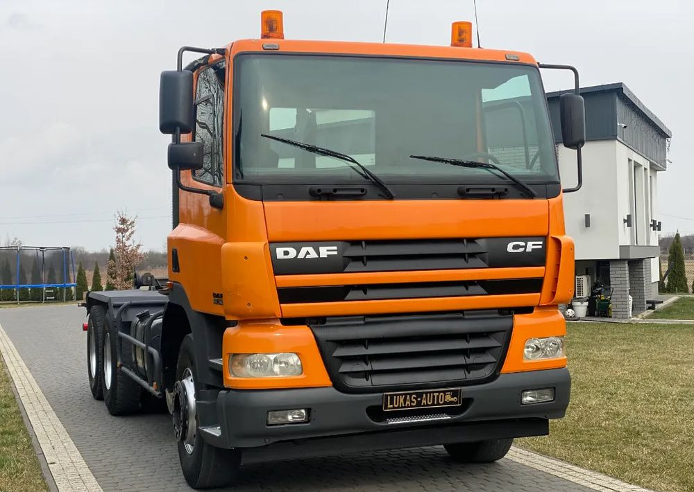 DAF CF 85.340 6X4 MANUAL - Camión multibasculante: foto 1 DAF CF 85.340 6X4 MANUAL - Camión multibasculante: foto 1