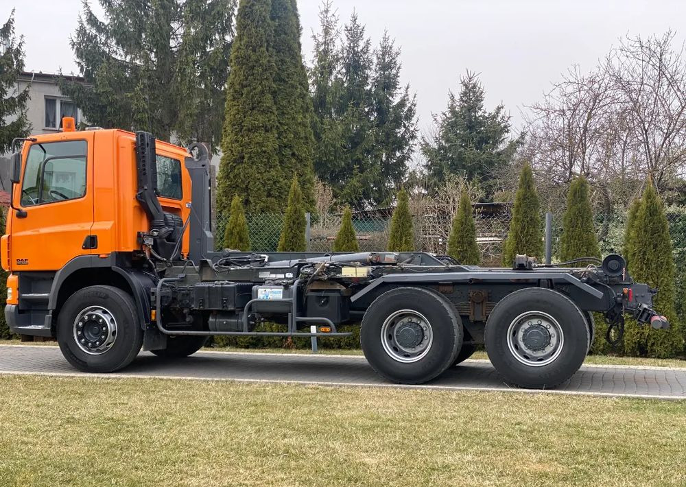 DAF CF 85.340 6X4 MANUAL - Camión multibasculante: foto 5 DAF CF 85.340 6X4 MANUAL - Camión multibasculante: foto 5