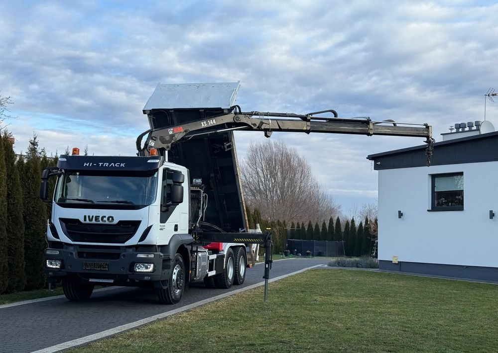 Iveco TRAKKER 450 6X4 PODWÓJNA HYDRO-BURTA HIAB 104 - Camión volquete: foto 1 Iveco TRAKKER 450 6X4 PODWÓJNA HYDRO-BURTA HIAB 104 - Camión volquete: foto 1