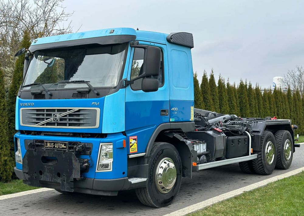 Volvo FM 400 HAKOWIEC 6X4 - Camión multibasculante: foto 1 Volvo FM 400 HAKOWIEC 6X4 - Camión multibasculante: foto 1