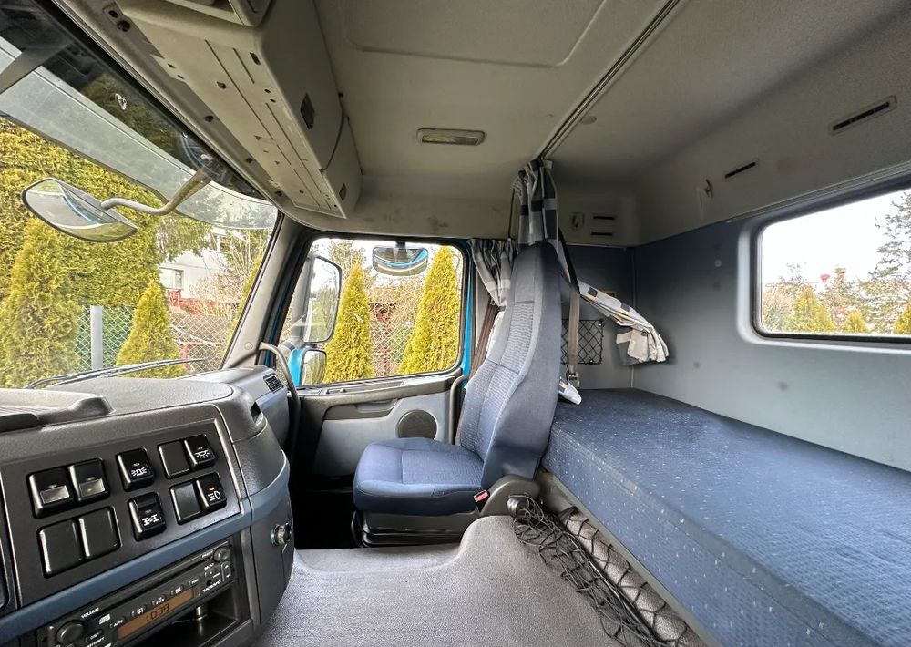 Camión multibasculante Volvo FM 400 HAKOWIEC 6X4: foto 11