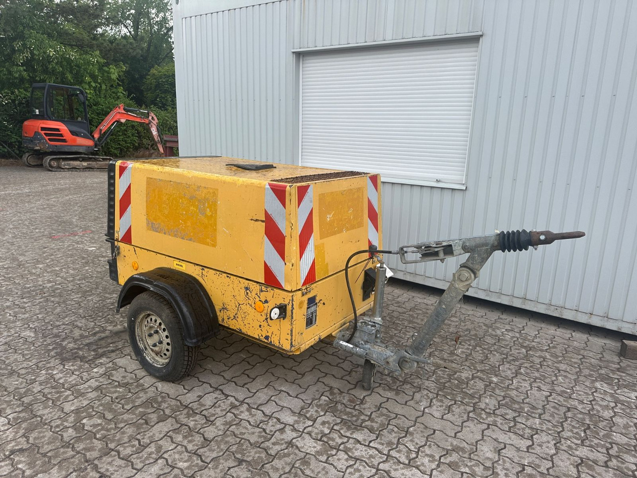 Compair C38 / DLT0406 Kompressor /1.978 H/ 7 Bar - Compresor de aire: foto 2 Compair C38 / DLT0406 Kompressor /1.978 H/ 7 Bar - Compresor de aire: foto 2