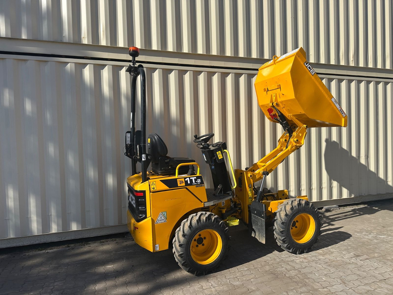 JCB 1T-2 High Tip Dumper, 440 Bh, 1.000 KG - Minidumper: foto 4 JCB 1T-2 High Tip Dumper, 440 Bh, 1.000 KG - Minidumper: foto 4