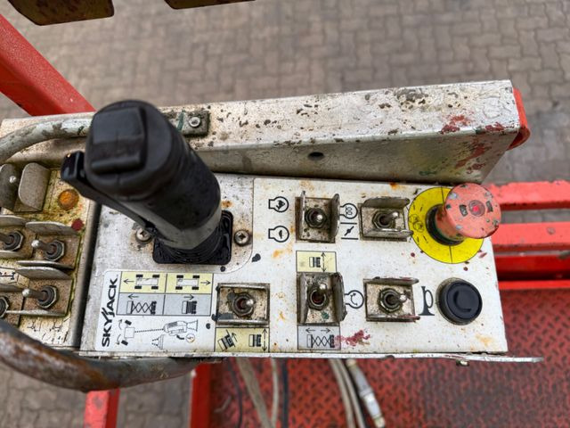 Plataforma de tijeras Skyjack SJ6832RT 4x4 Diesel, 11.8 Meter, 1.592 H: foto 20