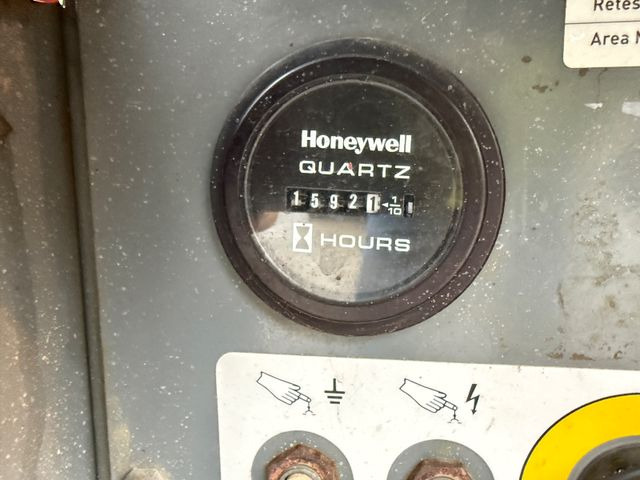 Plataforma de tijeras Skyjack SJ6832RT 4x4 Diesel, 11.8 Meter, 1.592 H: foto 15