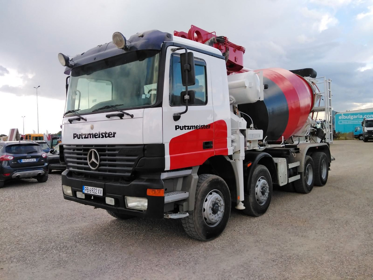 Mercedes-Benz ACTROS 3240 Putzmeister 26.67S - Bomba de hormigón: foto 3 Mercedes-Benz ACTROS 3240 Putzmeister 26.67S - Bomba de hormigón: foto 3