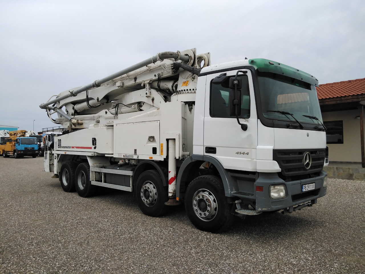 Mercedes-Benz ACTROS 4144 PUTZMEISTER M42 - Bomba de hormigón: foto 1 Mercedes-Benz ACTROS 4144 PUTZMEISTER M42 - Bomba de hormigón: foto 1