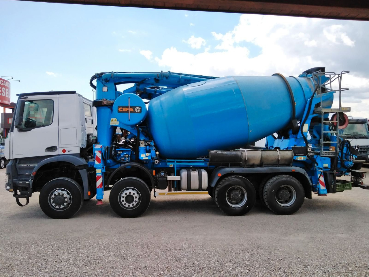 Mercedes-Benz AROCS 4140 CIFA MAGNUM MK28.4L 8X6 - Bomba de hormigón: foto 4 Mercedes-Benz AROCS 4140 CIFA MAGNUM MK28.4L 8X6 - Bomba de hormigón: foto 4