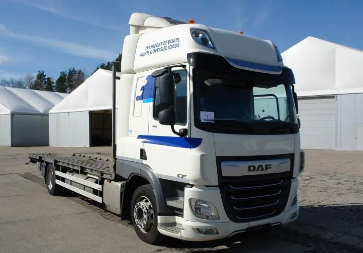 DAF CF 410 EURO 6 Laweta - Platforma super stan - Camión caja abierta: foto 3 DAF CF 410 EURO 6 Laweta - Platforma super stan - Camión caja abierta: foto 3