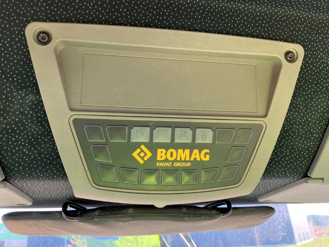Rodillo BOMAG DE BW 226 BVC-5 Stage IIIa/Tier 3: foto 11 Rodillo BOMAG DE BW 226 BVC-5 Stage IIIa/Tier 3: foto 11