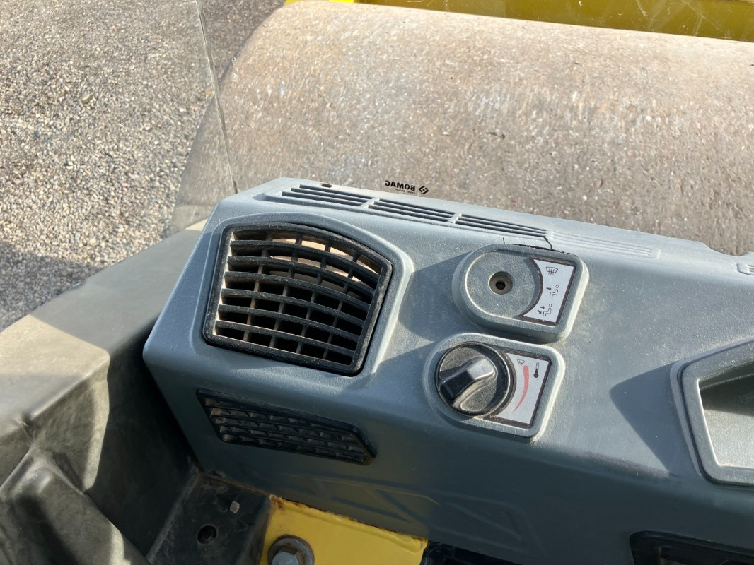 Rodillo BOMAG DE BW 226 BVC-5 Stage IIIa/Tier 3: foto 9 Rodillo BOMAG DE BW 226 BVC-5 Stage IIIa/Tier 3: foto 9