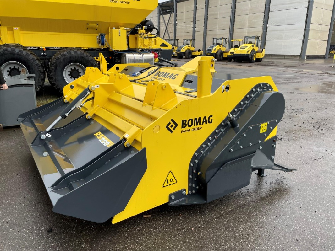 BOMAG DE RS 250 - Estabilizador de suelos: foto 1 BOMAG DE RS 250 - Estabilizador de suelos: foto 1