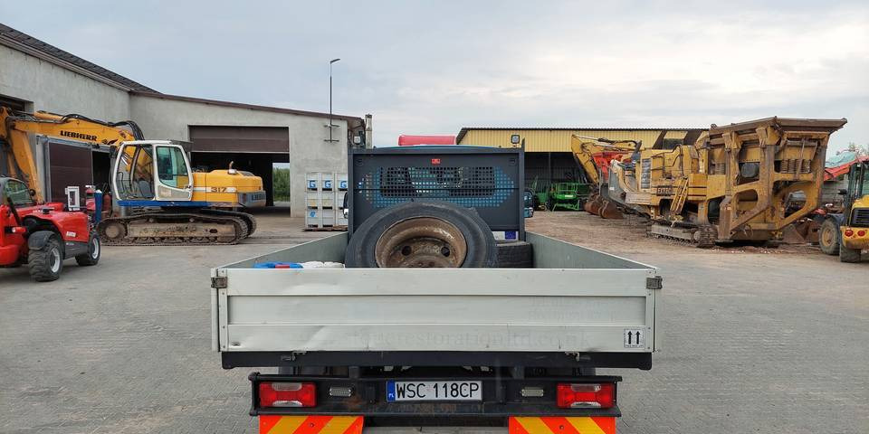 Iveco Daily 65C17 silnik 3.0 skrzynia automat - Furgoneta caja abierta: foto 4 Iveco Daily 65C17 silnik 3.0 skrzynia automat - Furgoneta caja abierta: foto 4