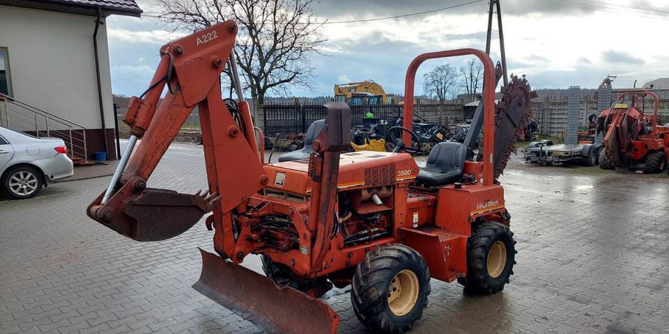 Koparka łańcuchowa Ditch Witch 3500DD - Zanjadora: foto 2 Koparka łańcuchowa Ditch Witch 3500DD - Zanjadora: foto 2
