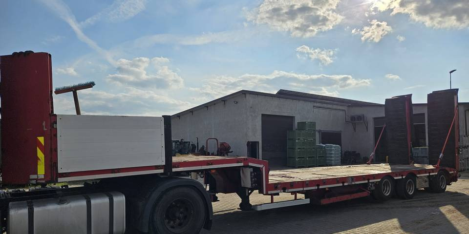 Naczepa niskopodwozie Bodex KIS3J DMC 47 ton - Semirremolque góndola rebajadas: foto 3 Naczepa niskopodwozie Bodex KIS3J DMC 47 ton - Semirremolque góndola rebajadas: foto 3