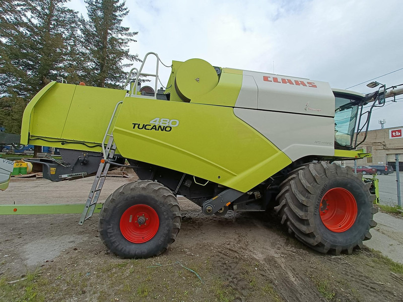 Claas Tucano 480 V750 - Cosechadora de granos: foto 4 Claas Tucano 480 V750 - Cosechadora de granos: foto 4