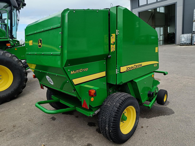 John Deere 623N - Rotoempacadora: foto 4 John Deere 623N - Rotoempacadora: foto 4