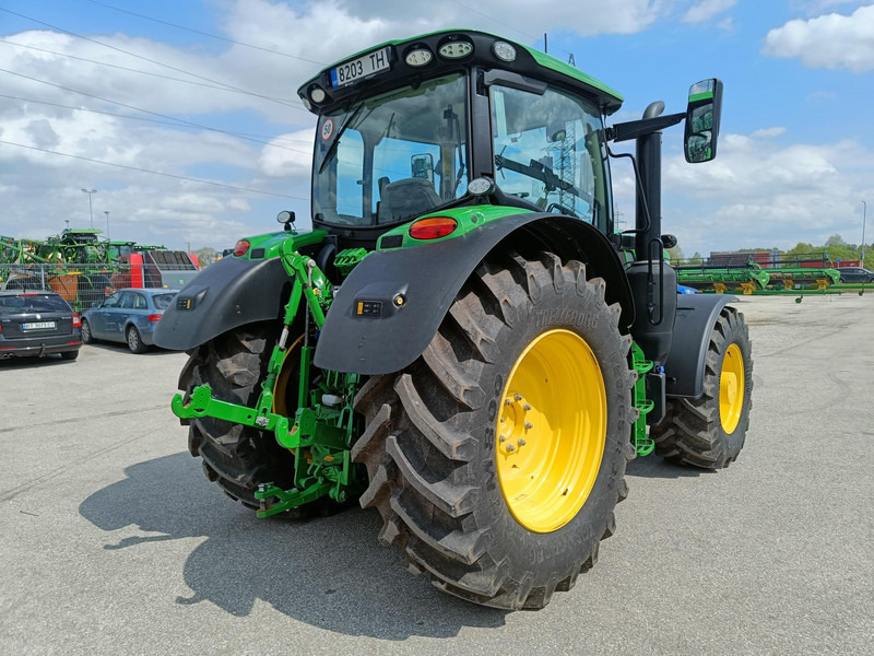 John Deere 6R 155 Autopower - Tractor: foto 3 John Deere 6R 155 Autopower - Tractor: foto 3